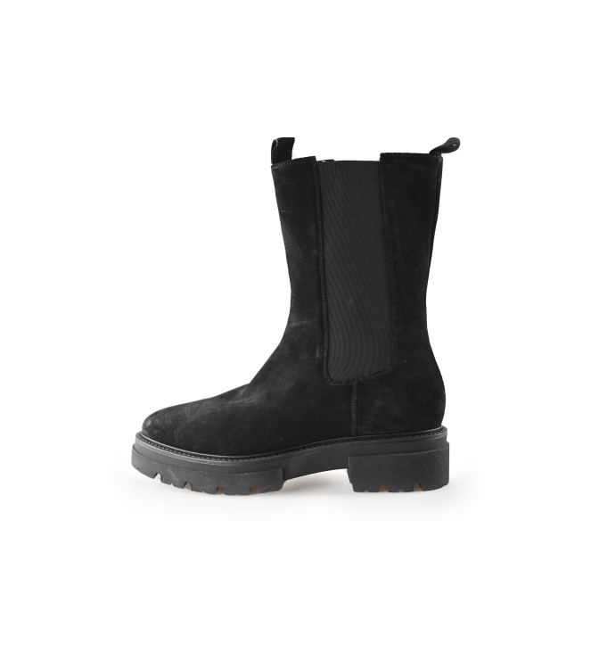 Chrissy Chelsea boots