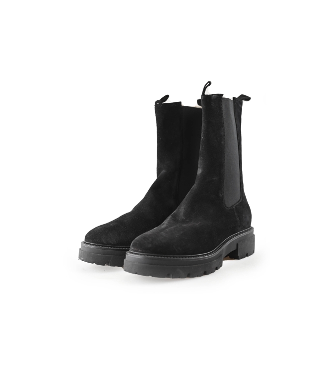 Chrissy Chelsea boots