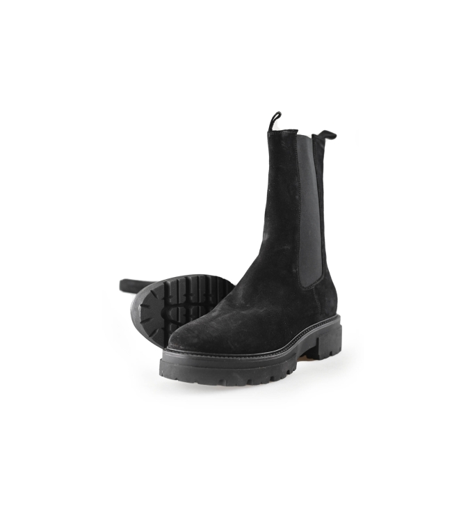 Chrissy Chelsea boots