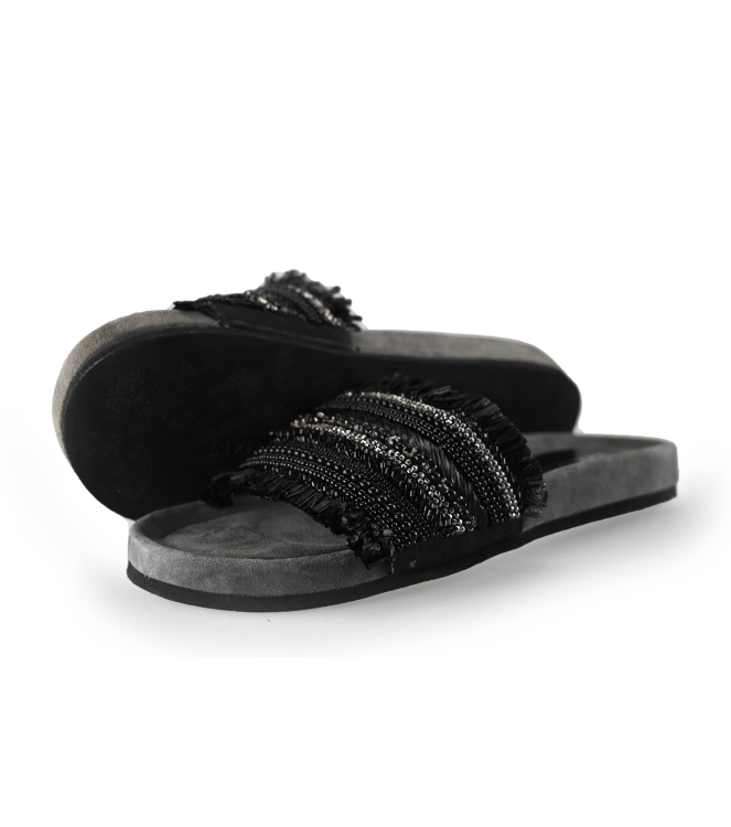 Lazamani Slippers