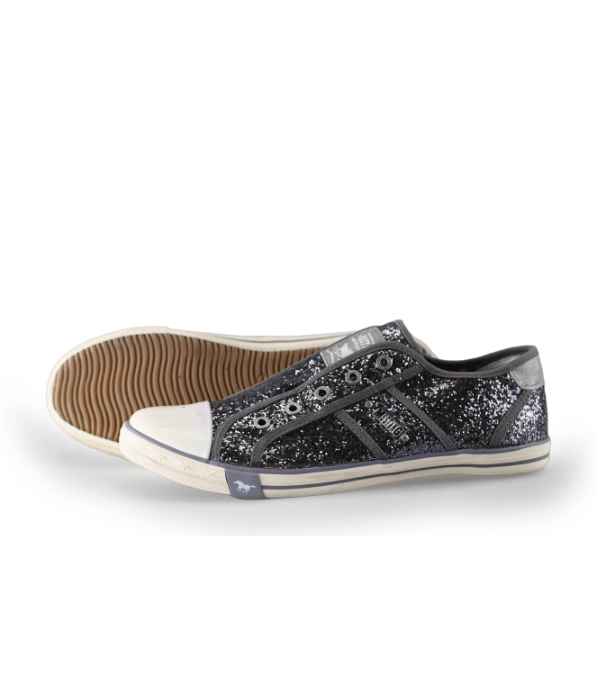 Mustang Sneakers