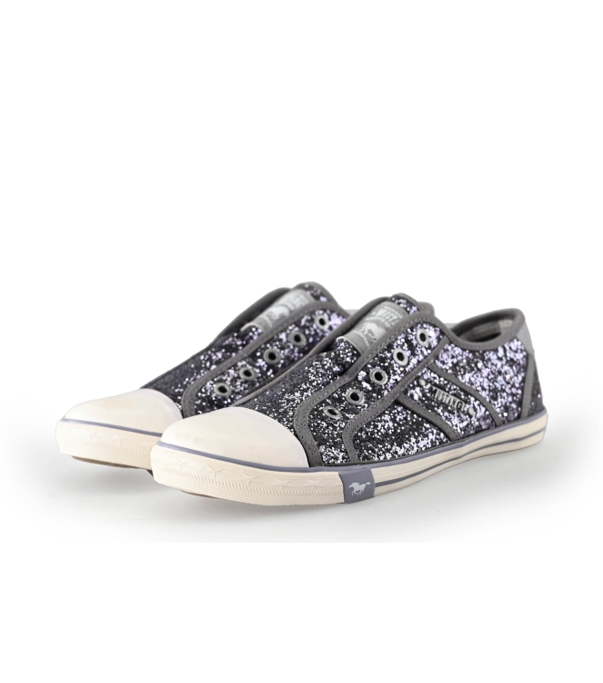 Mustang Sneakers