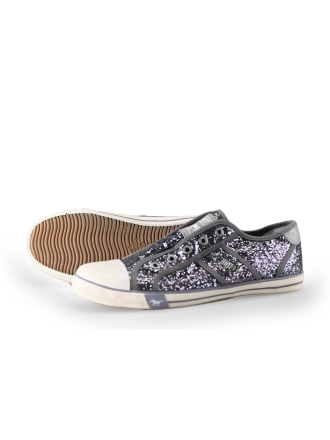 Mustang Sneakers