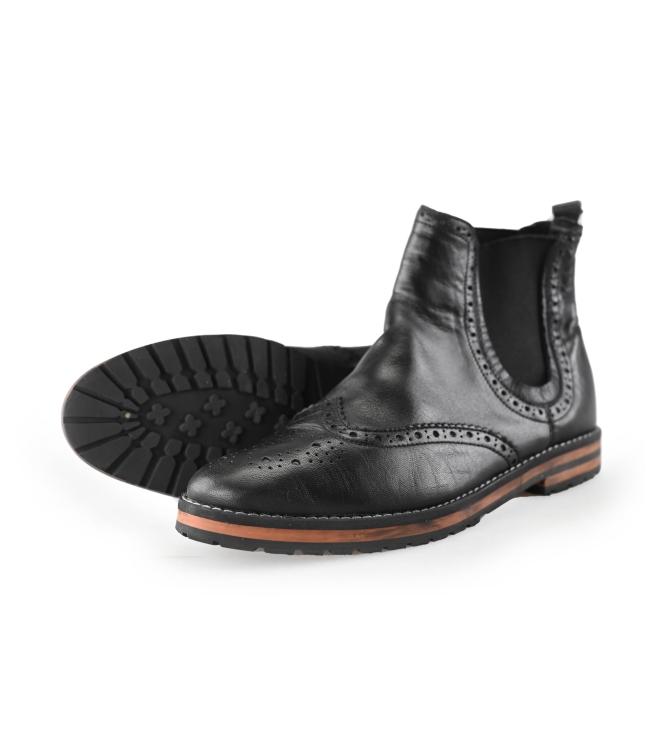 Butterfly Chelsea boots