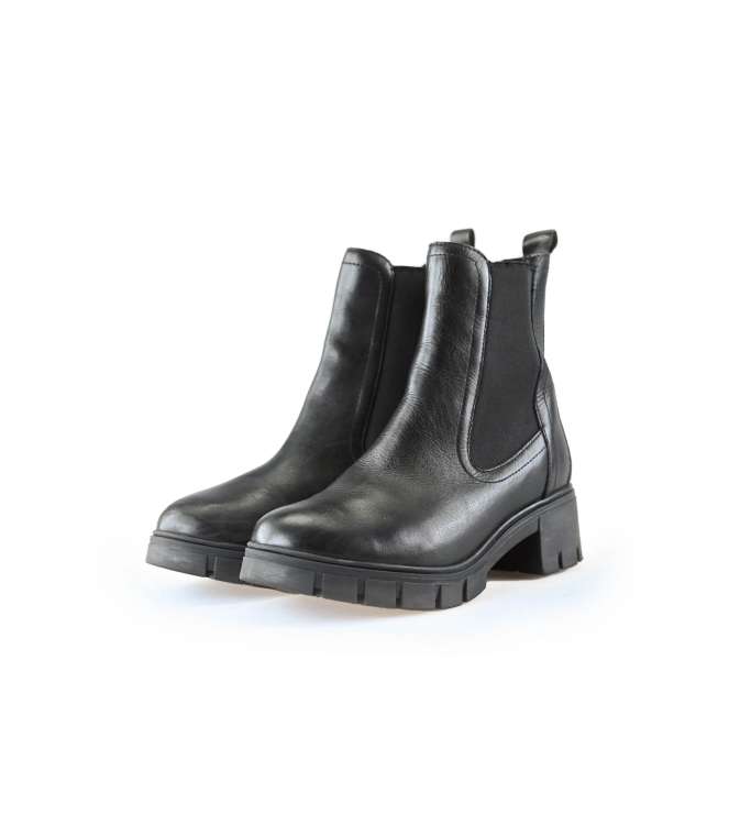 Nelson Chelsea boots