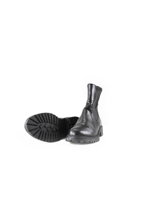 Tamaris Chelsea boots