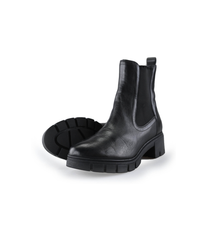 Nelson Chelsea boots