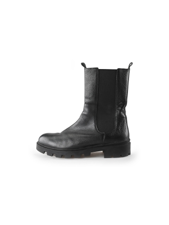 Nelson Chelsea boots