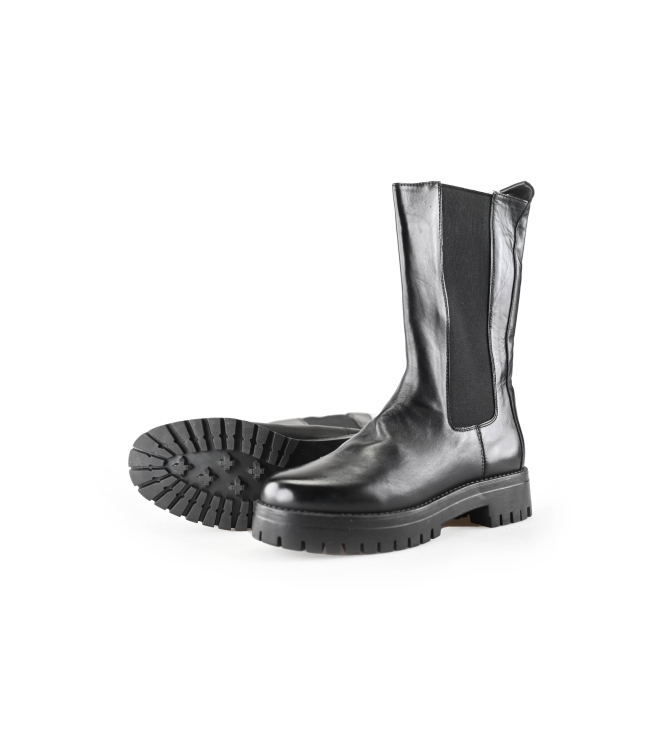 Nelson Chelsea boots