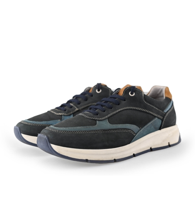 Bullboxer Sneakers