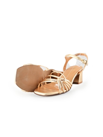 Fred de La Bretoniere Pumps