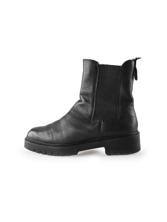 Tamaris Chelsea boots
