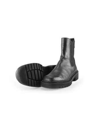 Tamaris Chelsea boots