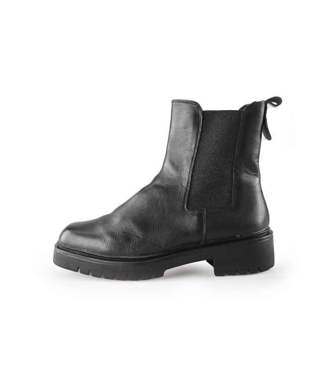 Tamaris Chelsea boots