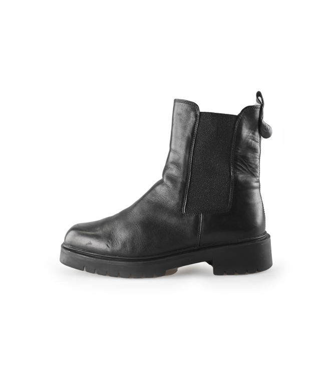 Tamaris Chelsea boots