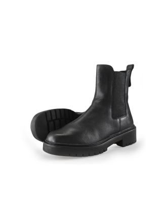 Tamaris Chelsea boots