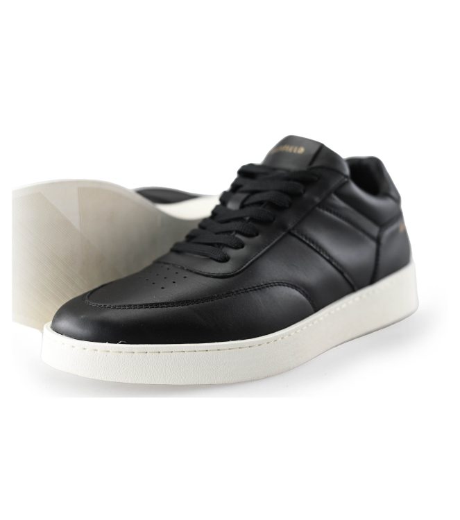 Manfield Sneakers