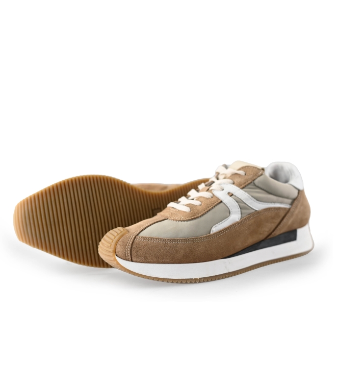 Manfield Sneakers