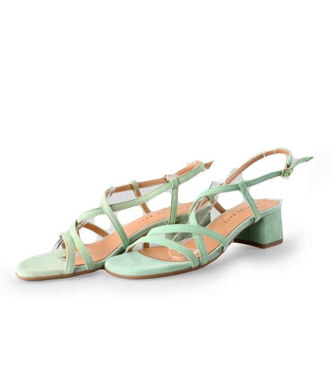 Hampton Bays Sandalen