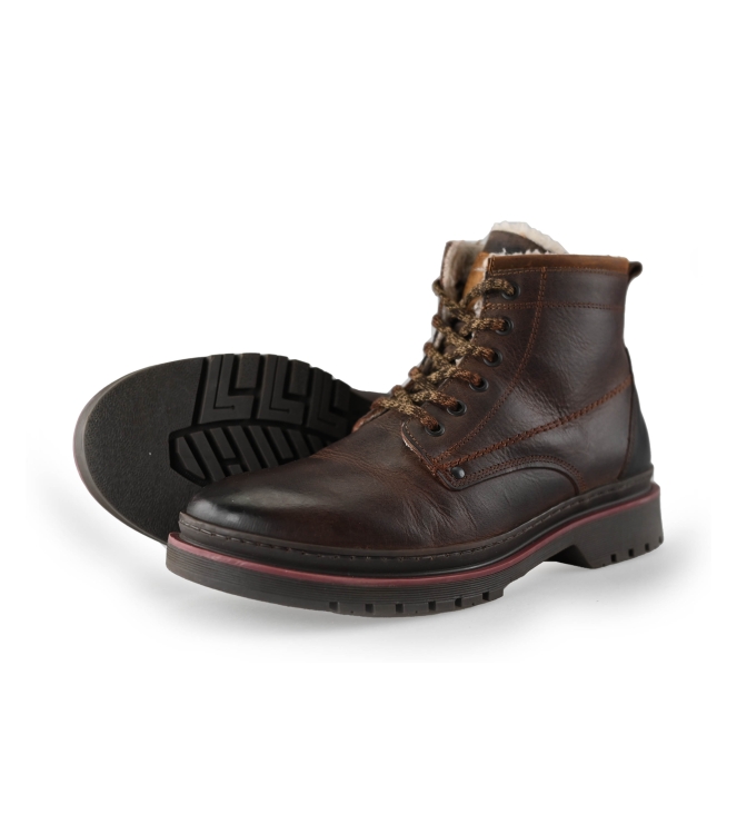 Outfielder Veterboots