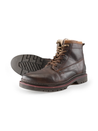 Outfielder Veterboots