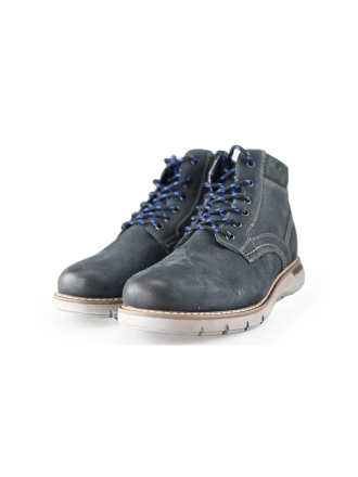 Outfielder Veterboots