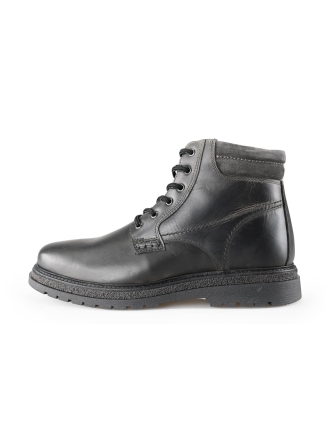 Outfielder Veterboots