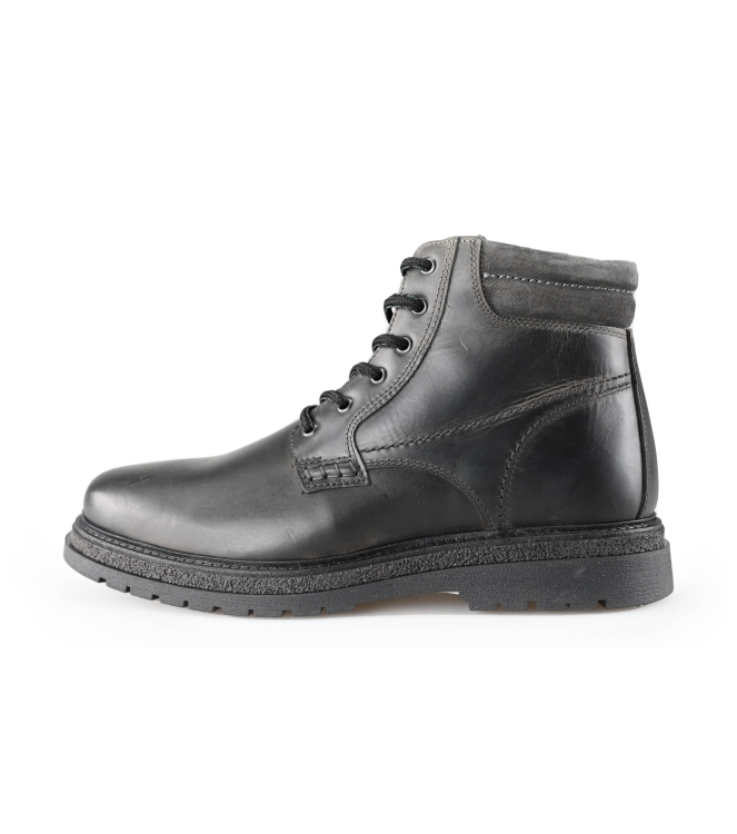 Outfielder Veterboots