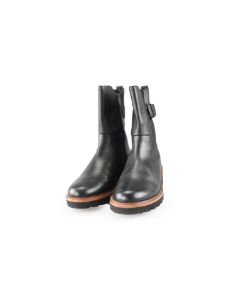 Gabor Chelsea boots