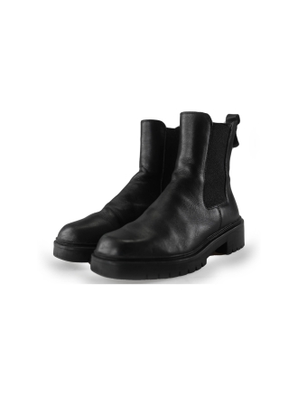 Tamaris Chelsea boots