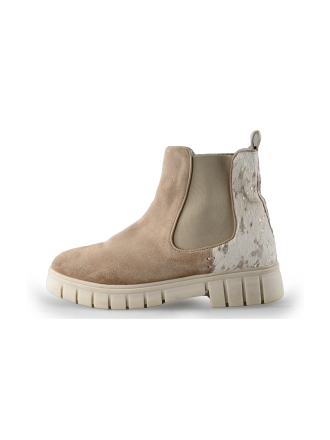 Maruti Chelsea boots