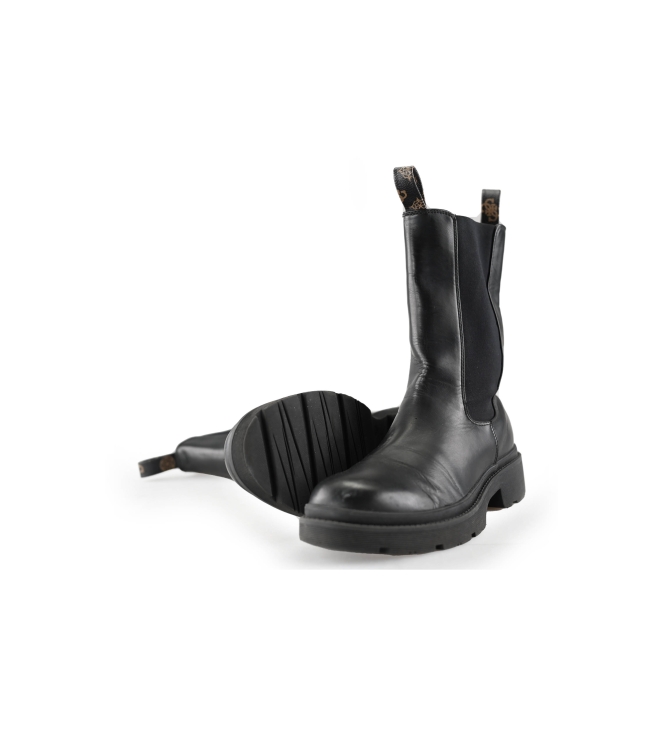 Guess Chelsea boots