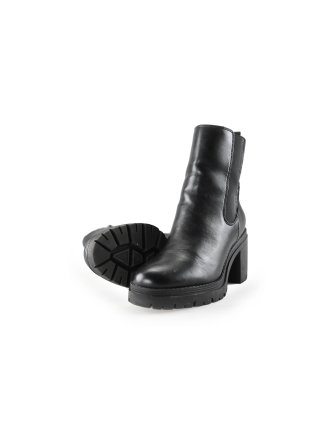 s. Oliver Chelsea boots