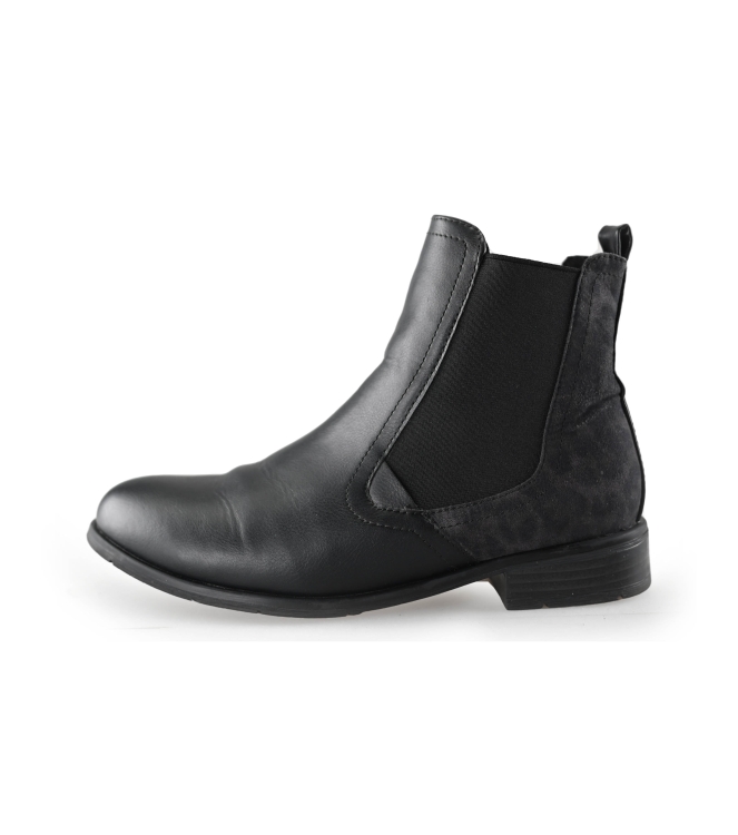 Tamaris Chelsea boots
