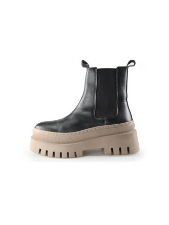 Tamaris Chelsea boots