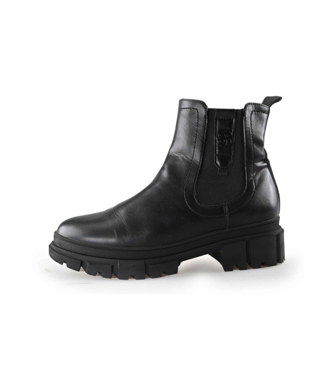 s. Oliver Chelsea boots