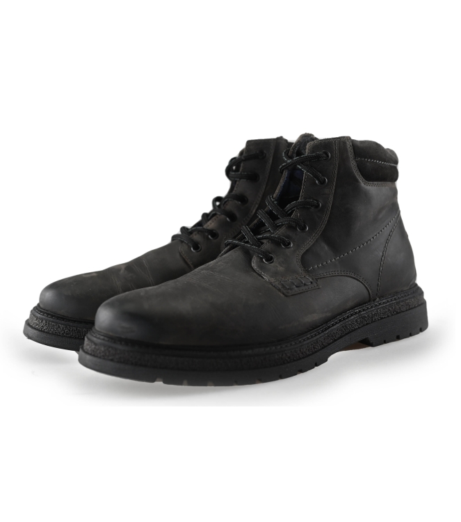 Outfielder Veterboots