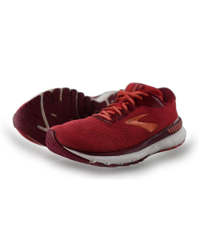 Brooks Sneakers