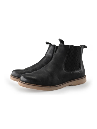 Travelin Chelsea boots