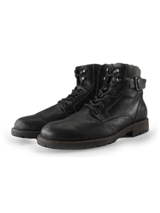 Outfielder Veterboots