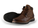 Outfielder Hoge sneakers