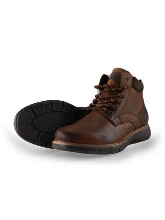 Outfielder Hoge sneakers