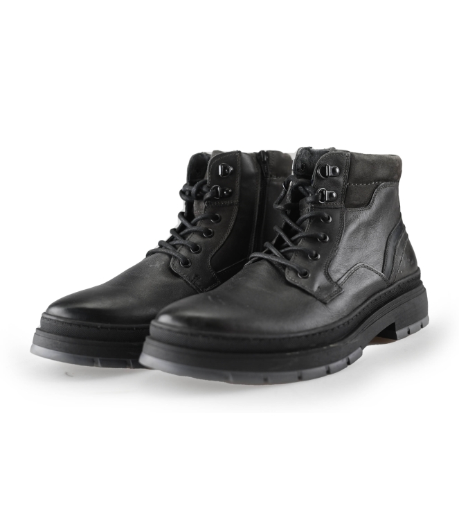 Outfielder Veterboots