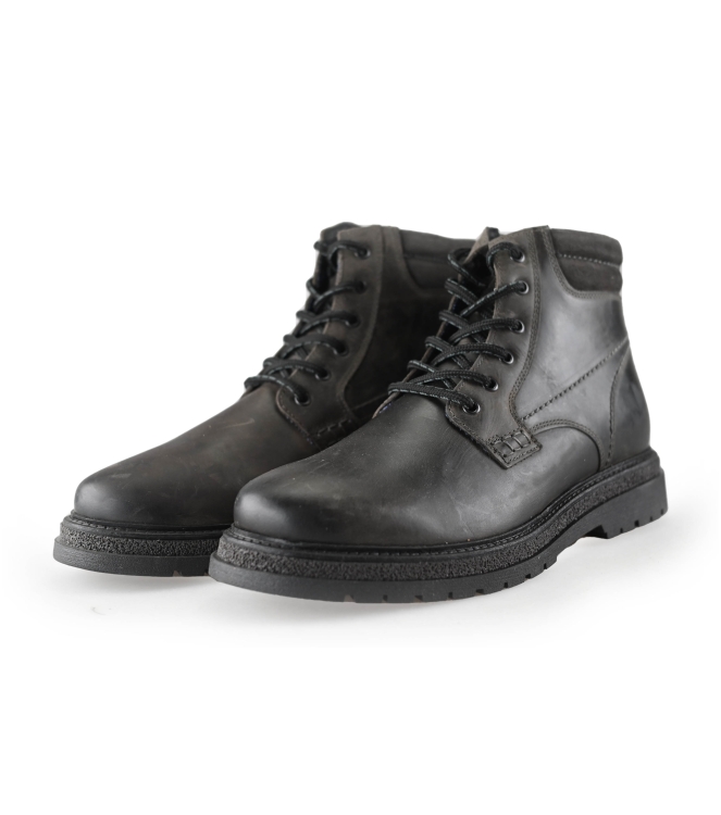 Outfielder Veterboots