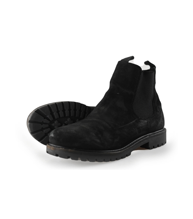 Travelin Chelsea boots