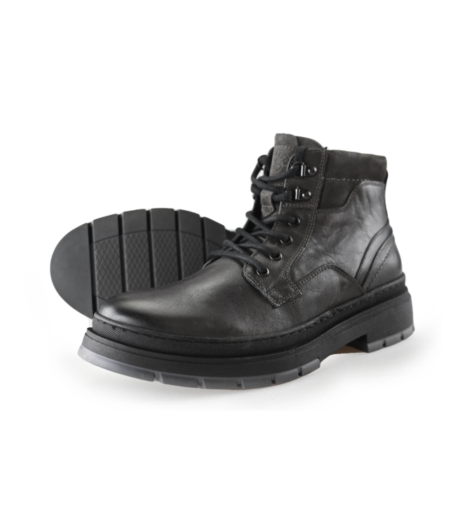 Outfielder Veterboots