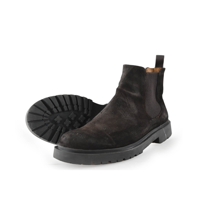 Stefano Lauran Chelsea boots