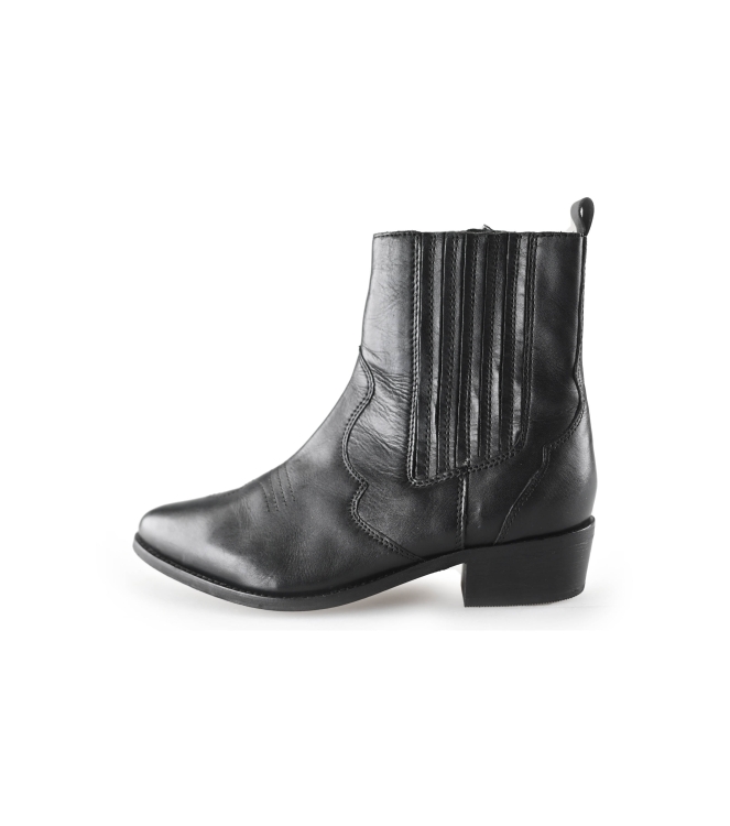 Nelson Chelsea boots