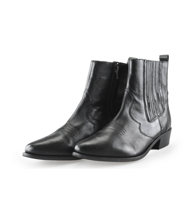 Nelson Chelsea boots