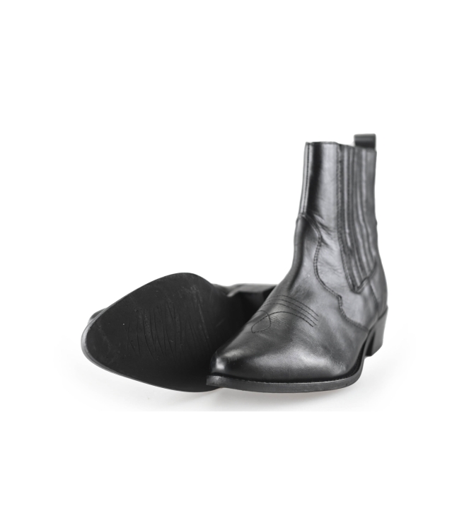 Nelson Chelsea boots